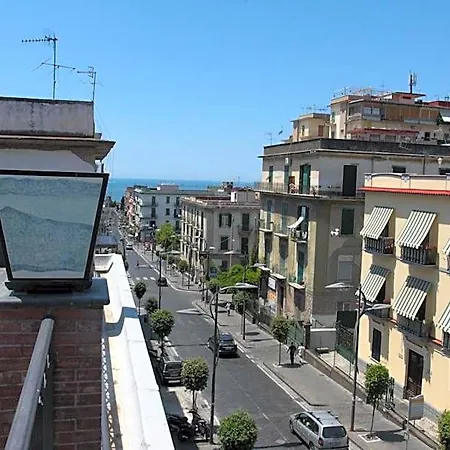 Alojamento de Acomodação e Pequeno-almoço Casa Parthenope Ercolano